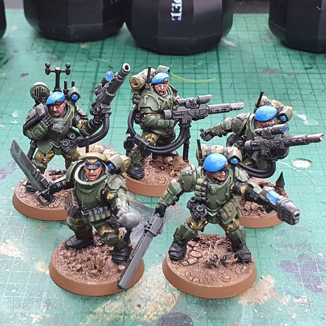Warhammer 40k Imperial Guard Duelle schwere Waffen Anguss-Lot 410 Warhammer 40k Imperial Guard Duelle schwere Waffen Anguss-Lot 410