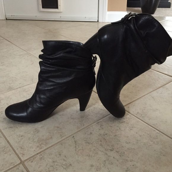 bcbg high heel boots