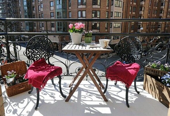 Bonito conjunto de sillas para la terraza. . | Balcon Bonito conjunto de sillas para la terraza. . | Balcon