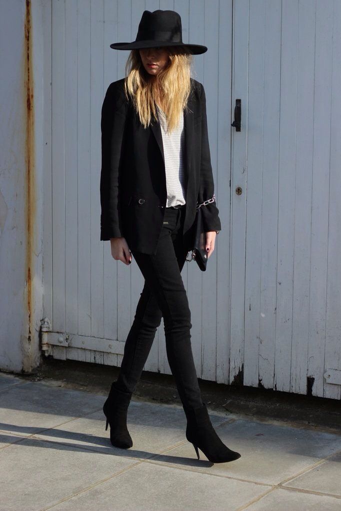 Rock N Roll Stili Nasil Giyilir Vogue Is Art Fashion Style Street Style