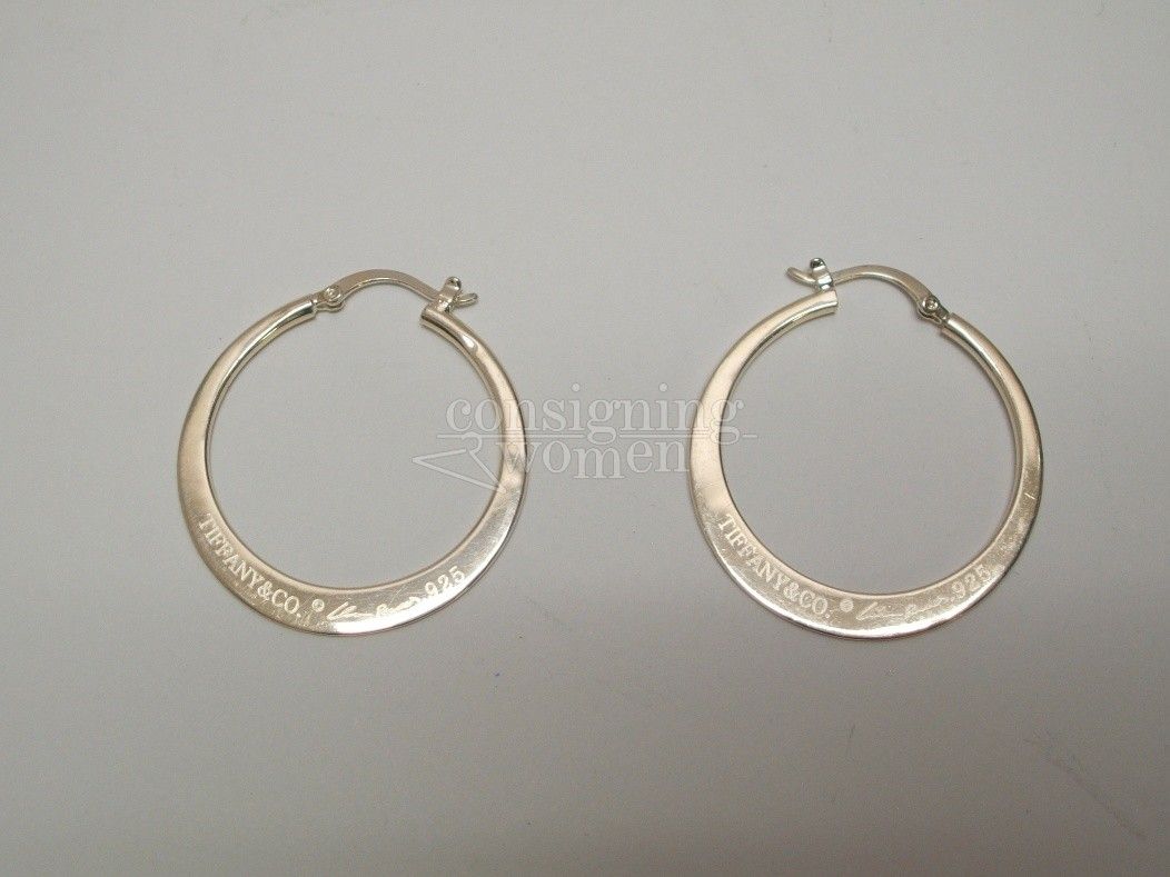 Tiffany Co 925 Elsa Peretti Signature Hoop Earrings Tiffany Co 925 Elsa Peretti Signature Hoop Earrings Elsaperetti