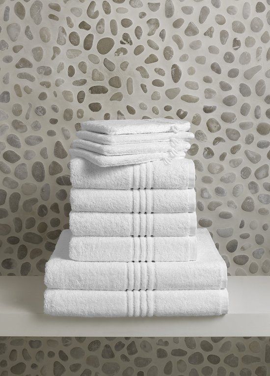 De Witte Lietaer Othello – 4 Washandjes & 4 handdoeken 50x100cm & 2 douchelakens 70x140 cm - Wit - Set van 6 Othello, Create Fabrics, Bath Linens, Diy Pillows, Business Gifts, Interior Decorating, Towels, Massage, Van