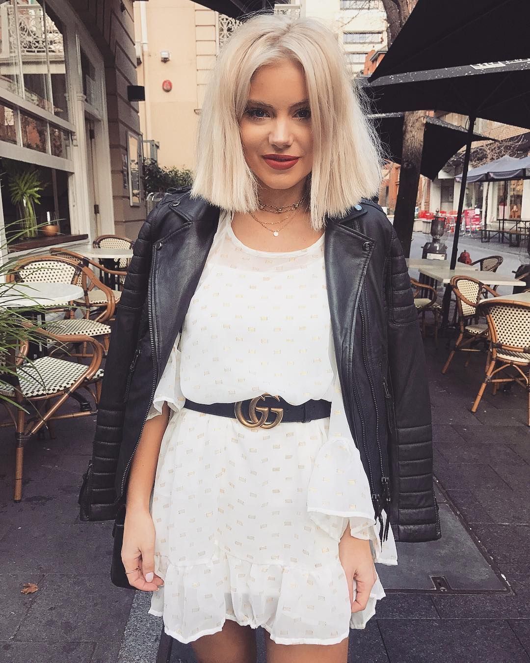 Beauty On The Brain: Valentines Day Lips Blonde hair red lips, Bleach blonde hai