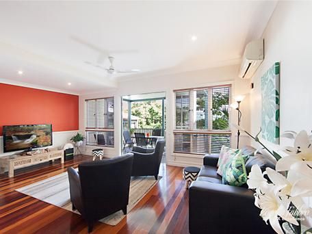 7 15 cleveland terrace north ward qld 4810 unit for sale