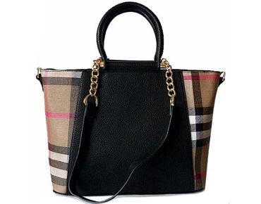 Designer Style Black Checked Handbag With Chain Linked Straps A Designer Style Black Checked Handbag With Chain Linked Straps A Shu Co