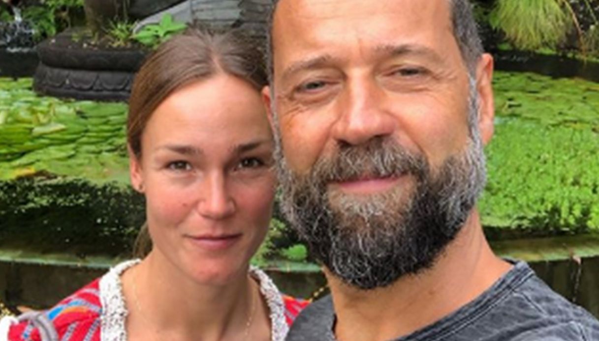 Fabio Volo parla per la prima volta della fine del matrimonio con Johanna, svelando la verità sul presunto tradimento e i motivi della separazione. Celebs, Celebrities, Celebrity, Famous People
