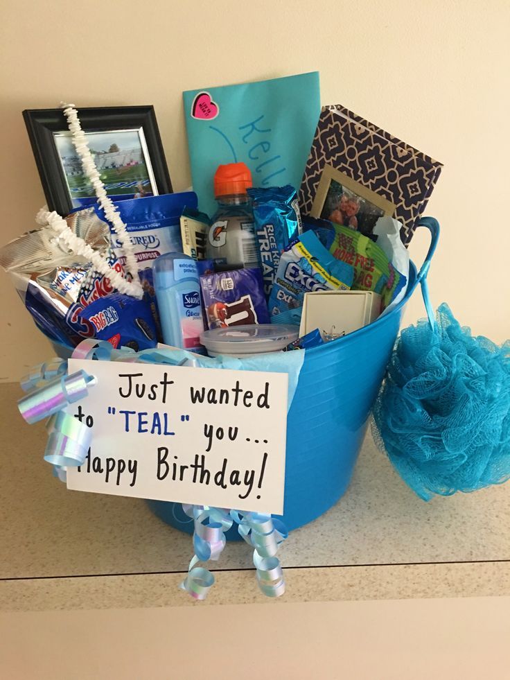 teal/blue birthday basket for someone special! - #Basket #Birthday #Special #tealblue #birthdaybasket