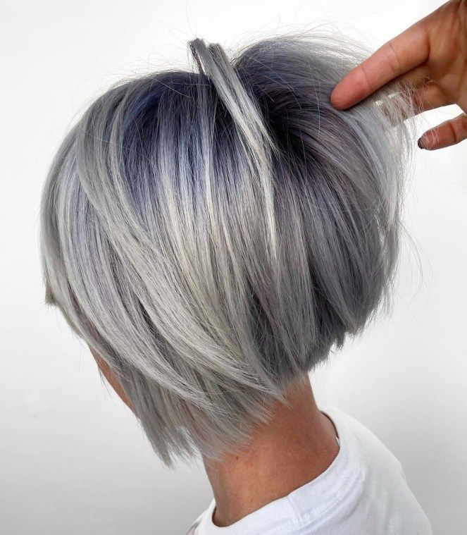 Inverted Short Bob Cut Short Stacked Bob Haircuts, Stacked Bob Hairstyles, Haircuts With Bangs, Bobs Haircuts, Cute Bob Haircuts, Cut Hairstyles, Longer Bob Hairstyles, Wedge Bob Haircuts, Short Haircuts For Round Faces