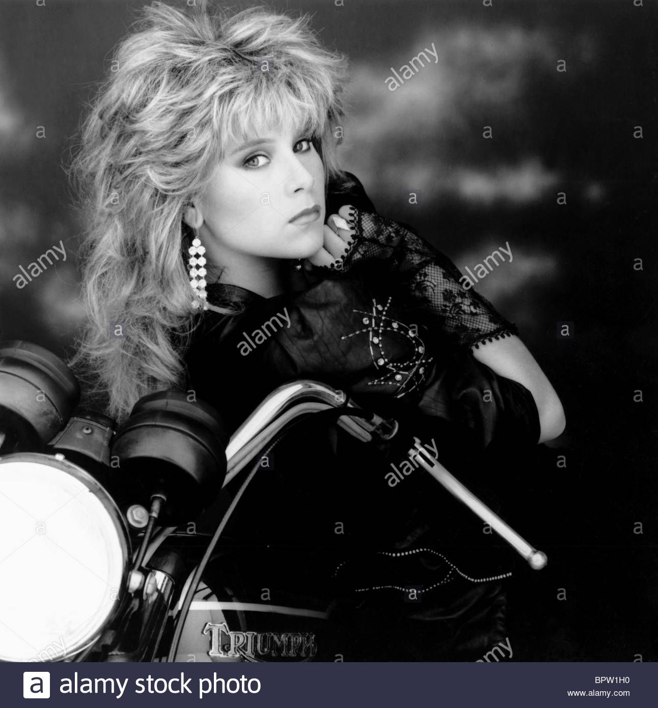 Девушка 1984 года. Саманта Фокс. Саманта певица 80-х Саманта Фокс. Samantha Fox 1984. Саманта Фокс в 1984.