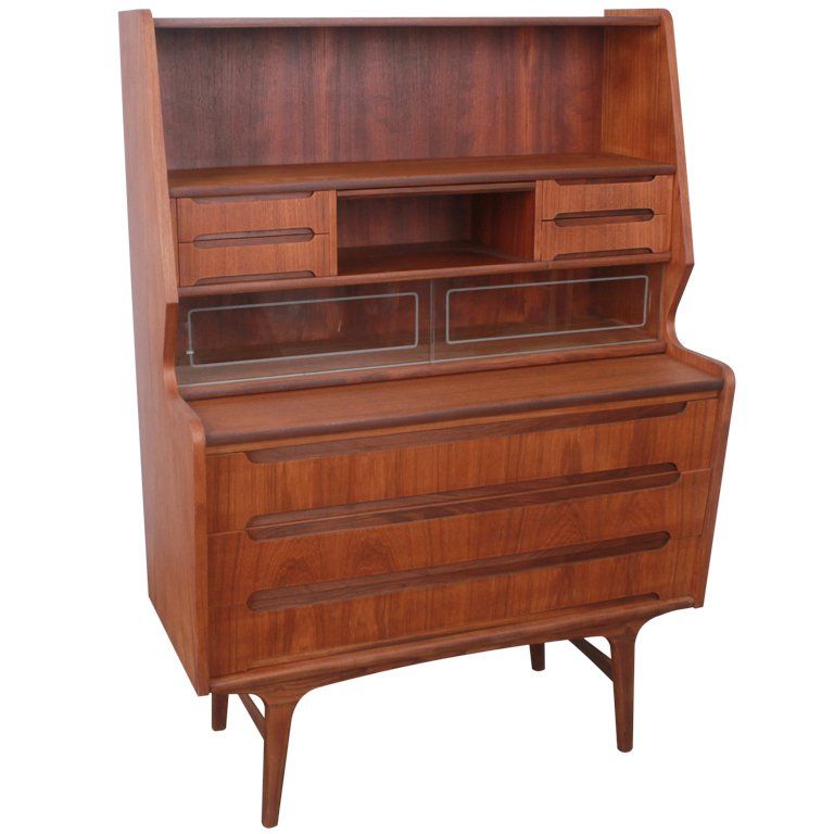 Schreibtisch Dunkles Holz 2021 Schreibtisch Dunkles Holz 2021