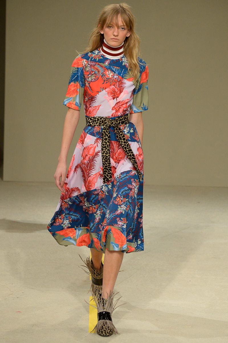 2019 year look- Furton holly shop the shows lfw 2019 year for lady- Furton holly shop the shows lfw
