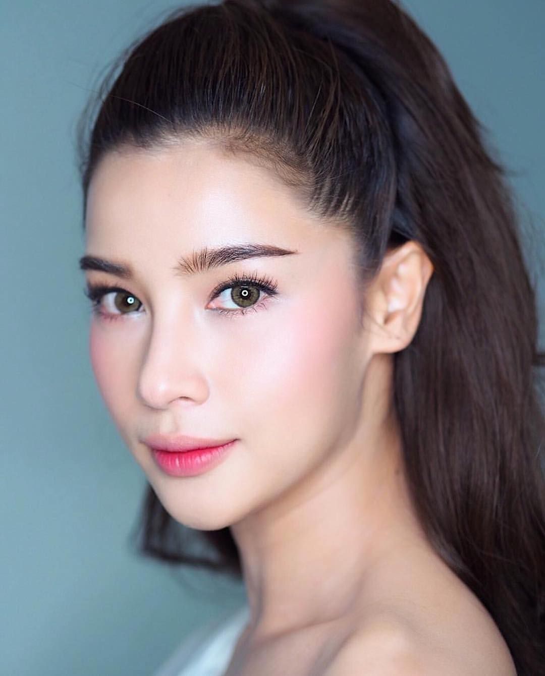 2019 year - Wannarot Sonthichai 2019 year