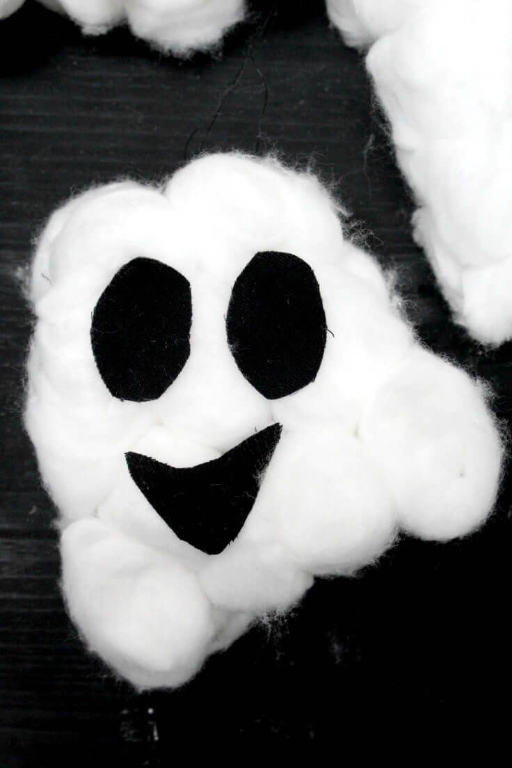 Easy Halloween Ghosts Kids Craft Diy halloween ghosts, Ghost - cute homemade halloween decorations Easy Halloween Ghosts Kids Craft Diy halloween ghosts, Ghost - cute homemade halloween decorations