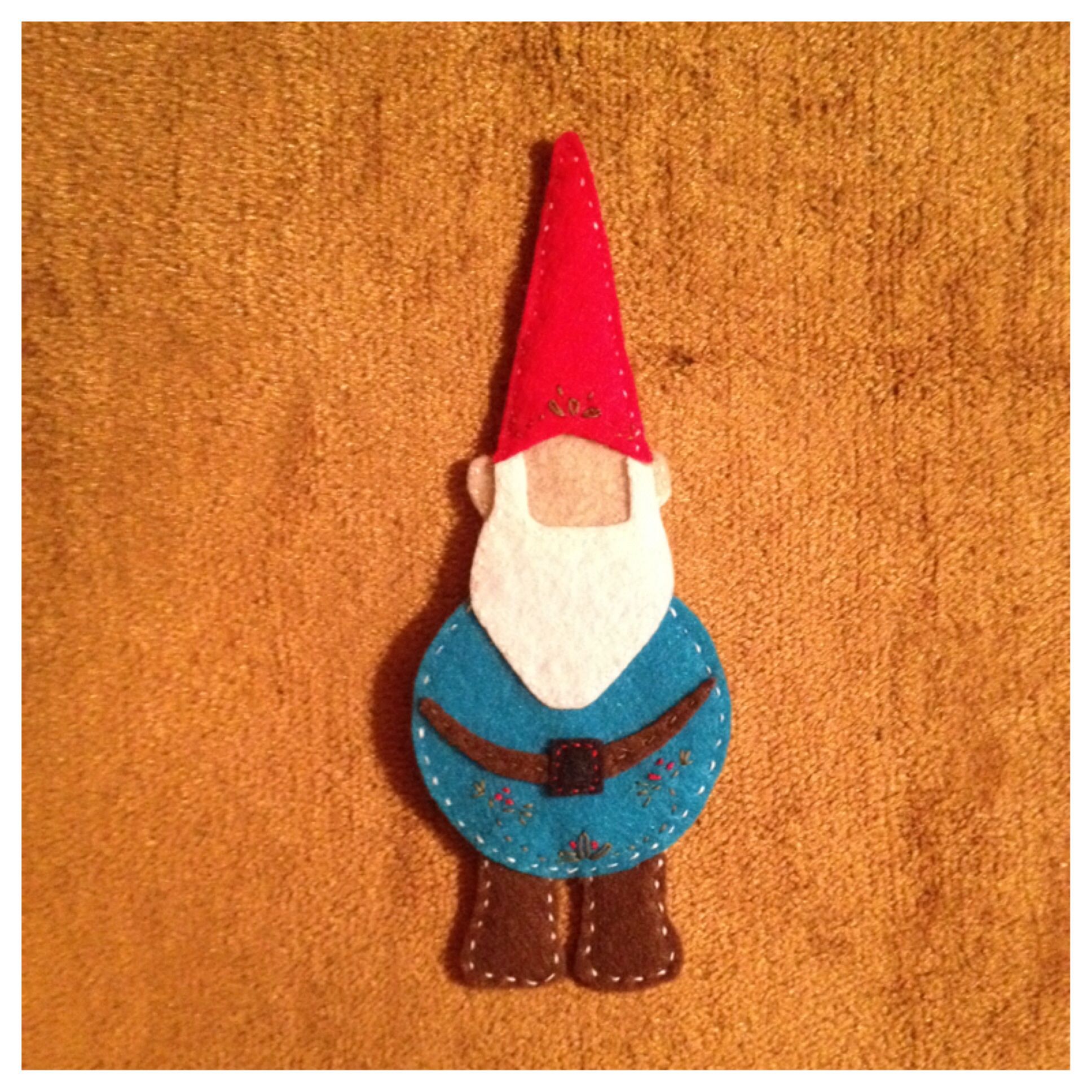Pin By Jessica Oravetz On Things I Ve Made Felt Christmas Ornaments Felt Christmas Tree Christmas Kindergarten