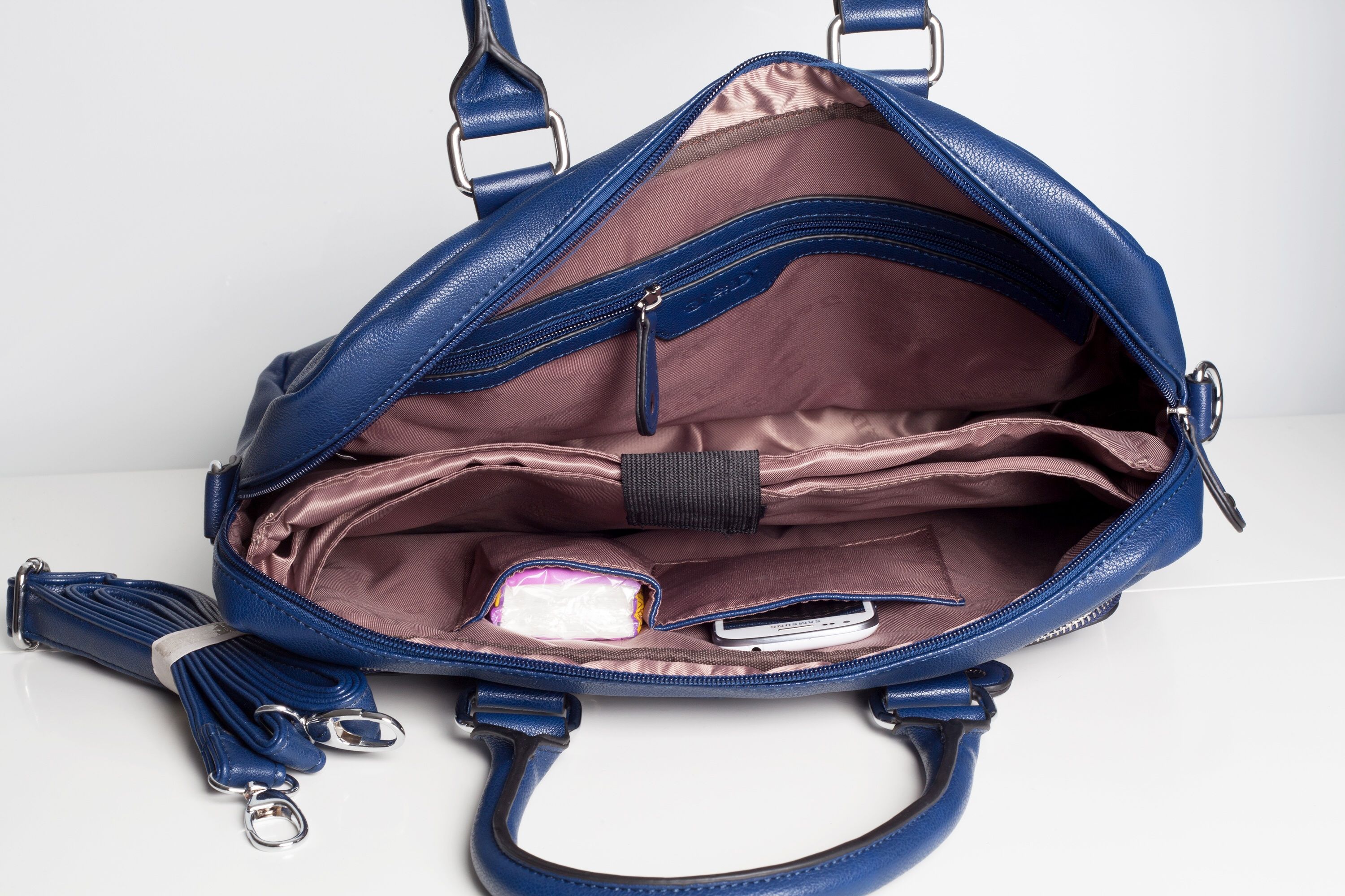 Modèle Sac Glossy A Ordi IntérieurEn Main De Blue Voir roWdCBQxe