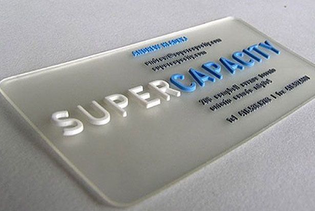 Yeni Kartvizit Modelleri 2013 Yaratici Ilginc Ve Modern Kartvizit Ornekleri Plastic Business Cards Embossed Business Cards Business Cards Creative