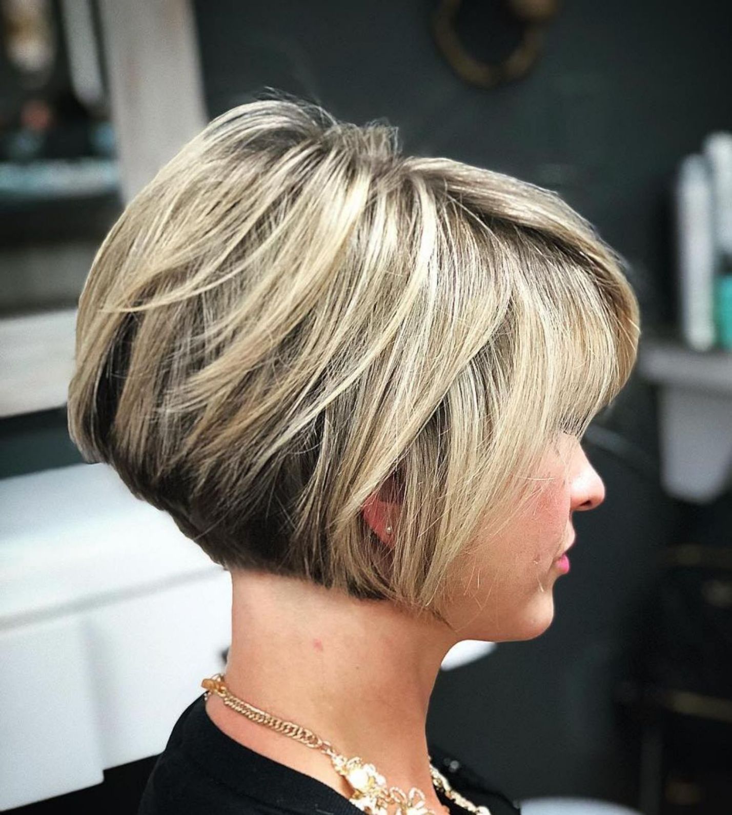 Jaw Length Stacked Layered Bob Stacked Haircuts Layered Bob Hairstyles Jaw Length Stacked Layered Bob Stacked Haircuts Layered Bob Hairstyles