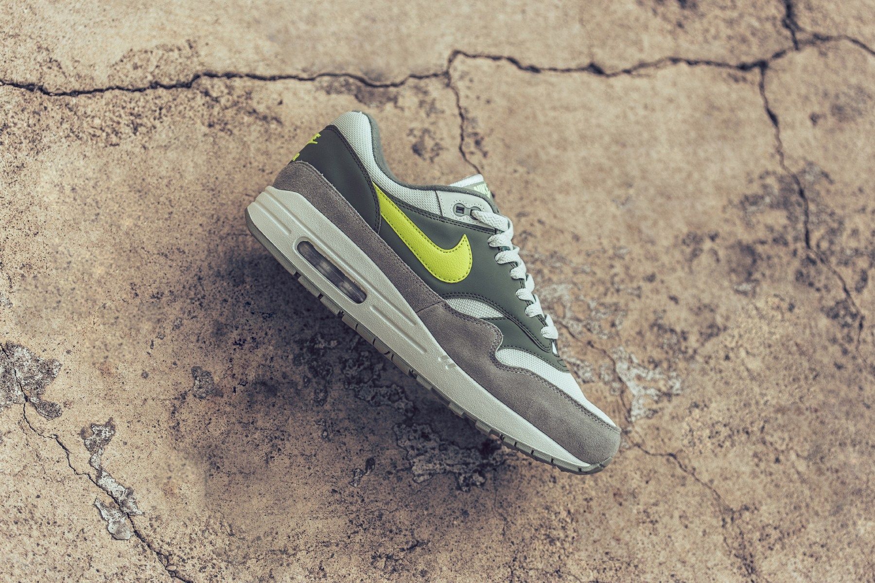 Nike Air Max 1 Hyperfuse White Green Volt