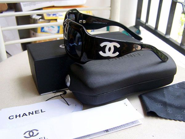 Desperately want the Chanel mother of pearl sunglasses ...