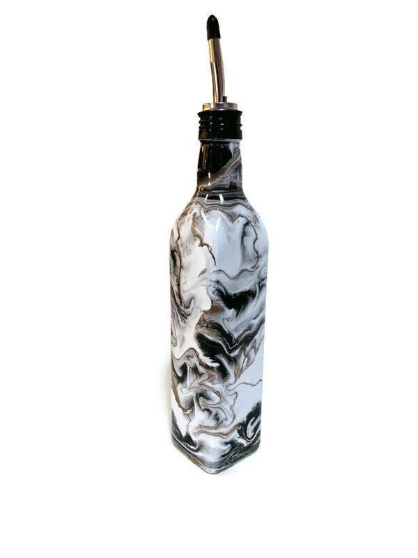 Large Olive oil bottle Dispenser Olive Bottles Olive Oil Large Olive Oil Bottles 16.9 oz Painted Wine Bottles, Lighted Wine Bottles, Painted Vases, Oil And Vinegar Dispenser, Olive Oil Dispenser, Black Acrylic Paint, Black Acrylics, Candle Plates, Vinegar Cruet