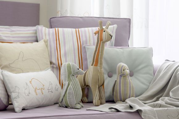 Telas para decorar la habitación de los más pequeños Baby Decor, Kids Decor, Home Decor, Baby Boom, Saturated Color, Cool Kids, Kids Fun, Baby Nursery, New Baby Products