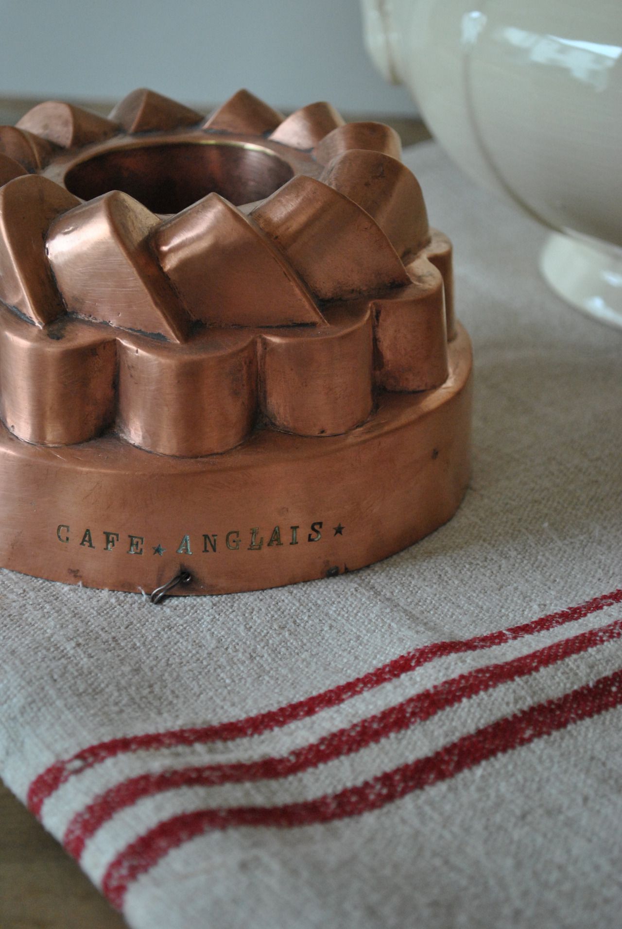 Wow An Amazing Vintage Cake Pan Look At All The Soldering Wow An Amazing Vintage Cake Pan