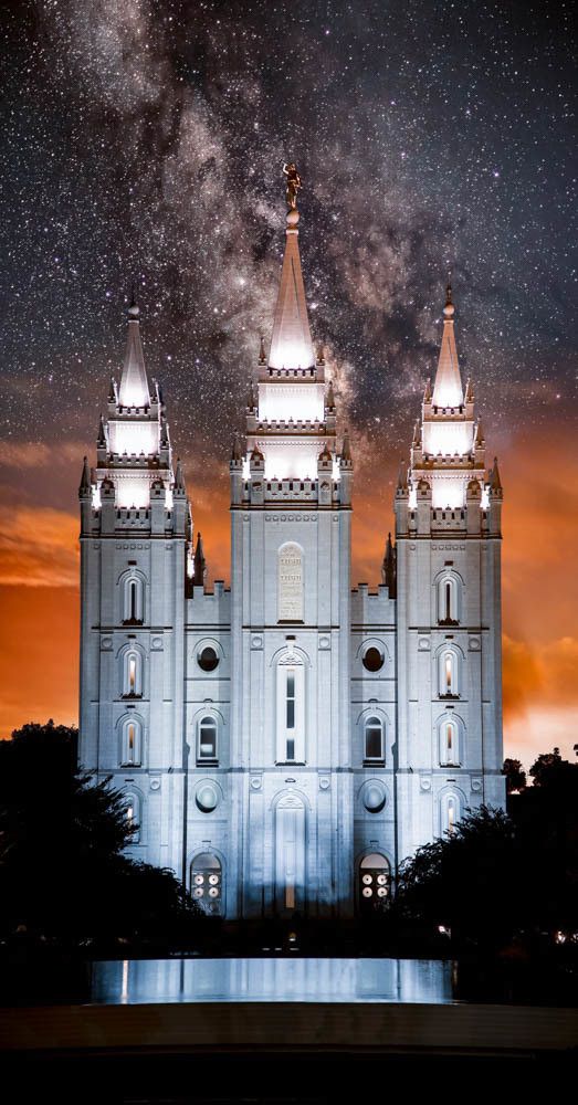 Salt Lake Temple - Milky Way - Lds Temple Pictures, Pictures Of Christ, Mormon Temples, Lds Temples, Ancient Greek Architecture, Gothic Architecture, Later Day Saints, Salt Lake City Temple, Temple Photography