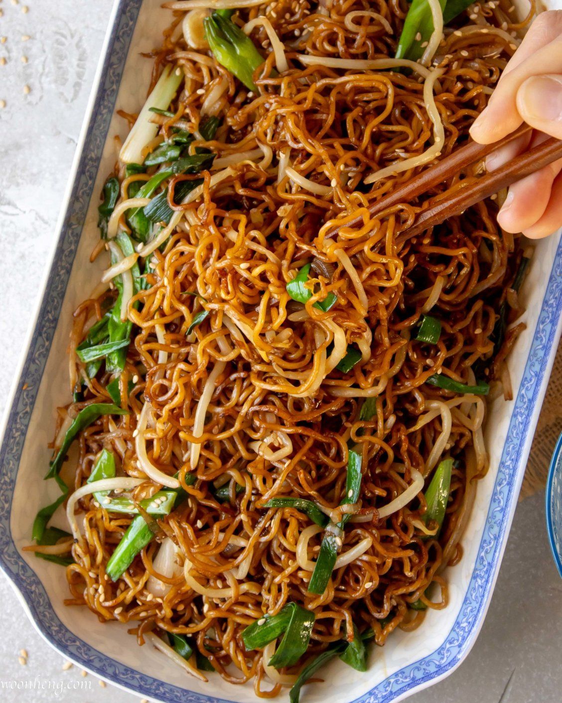Cantonese soy sauce fried noodle is one of many dim sum favorites that's made from pan-fried noodles and tossed in a special soy sauce mix. Noodle Sauce Recipe, Soy Sauce Noodles, Pan Fried Noodles, Stir Fry Noodle Sauce, Chinese Fried Noodles Recipe, Pan Noodles Recipe, Asain Noodles, Chinese Noodle Dishes, Korean Noodles