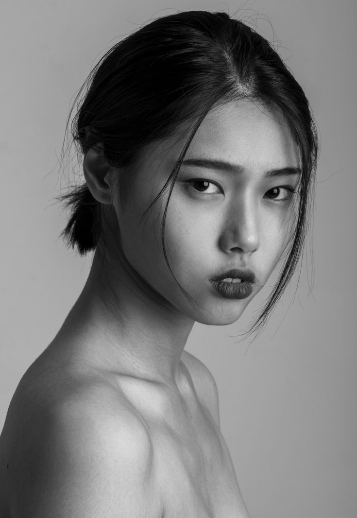 ❤️Cover Contest❤️ Dieser Cover Contest ist für Anfänger, Fortgeschri… #zufällig # Zufällig # amreading # books # wattpad Korean Photography, Portrait Photography Women, Photo Portrait, Face Photography, Woman Portrait, Photography Degree, Photography Outfits, Photography Couples, School Photography