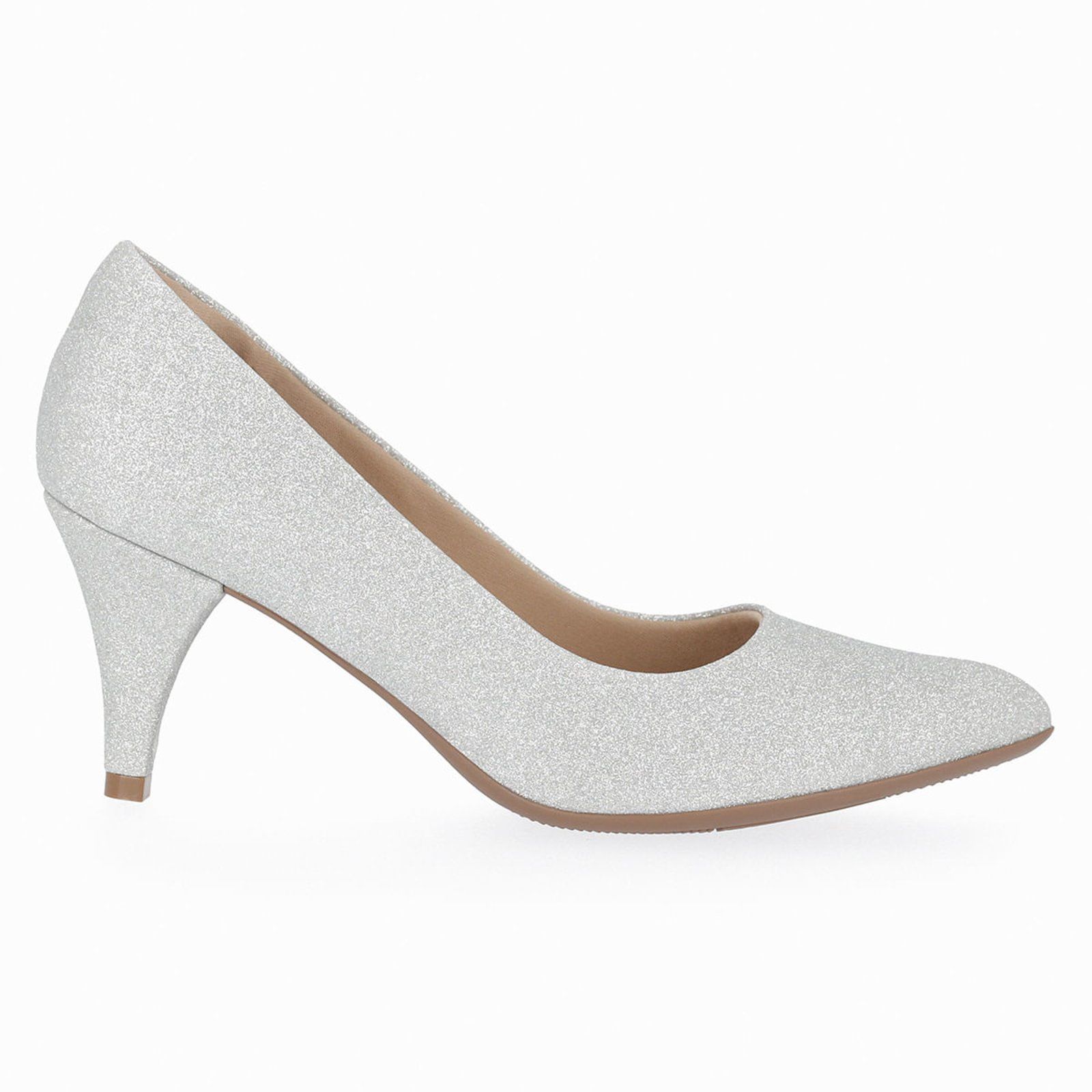Elegante e charmoso. O Scarpin Luiza Salto Alto Glitter Prata deixa qualquer look estiloso. Já com tons claros e neutros, como branco, preto ou nude, garante delicadeza e muita elegância. Calce Fácil e liberdade no dia a dia, não é preciso usar as mãos para colocá-lo, assim você terá mais segurança ao entrar e sair de casa. O acabamento confortável e o forro superfofinho tornam-o indispensável para quem precisa ficar horas de pé no trabalho. O calçado possui solado superaderente e palmilha super Pumps, Heels, Products, Fashion, Foot Anatomy, Light Shades, Leaving Home, High Heels, Girly Girl