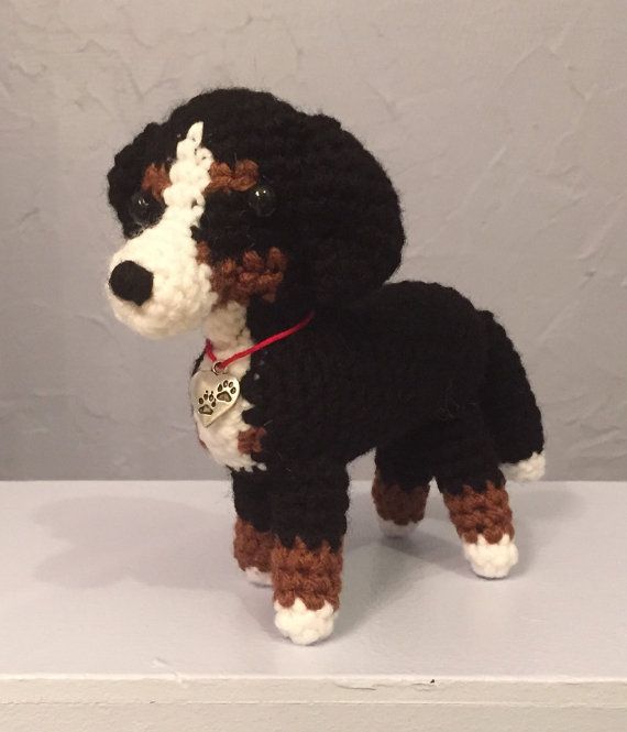 Crocheted Bernese Mountain Dog Amigurumi - Amigurumi dog | Crochet dog