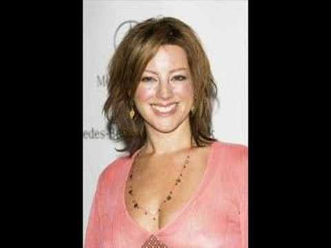 Download Sarah Mclachlan The First Noel Mary Mary Sarah Mclachlan Sarah Mclachlan Songs Favorite Christmas Songs