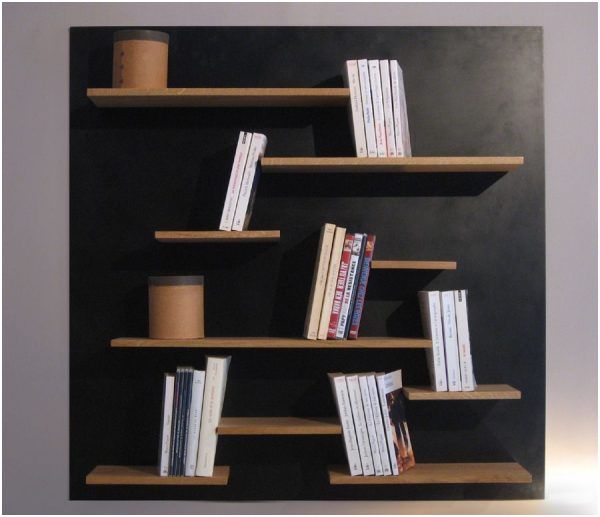 Comment Decorer Le Mur Avec Une Belle Etagere Murale Etagere Deco Idee Deco Deco Maison