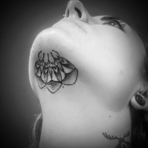 20 Under The Chin Tattoos You Didn T Know You Needed To Boost Your Confidence Design Wrist Tattoos For Guys Tattoos For Guys Face Tattoos