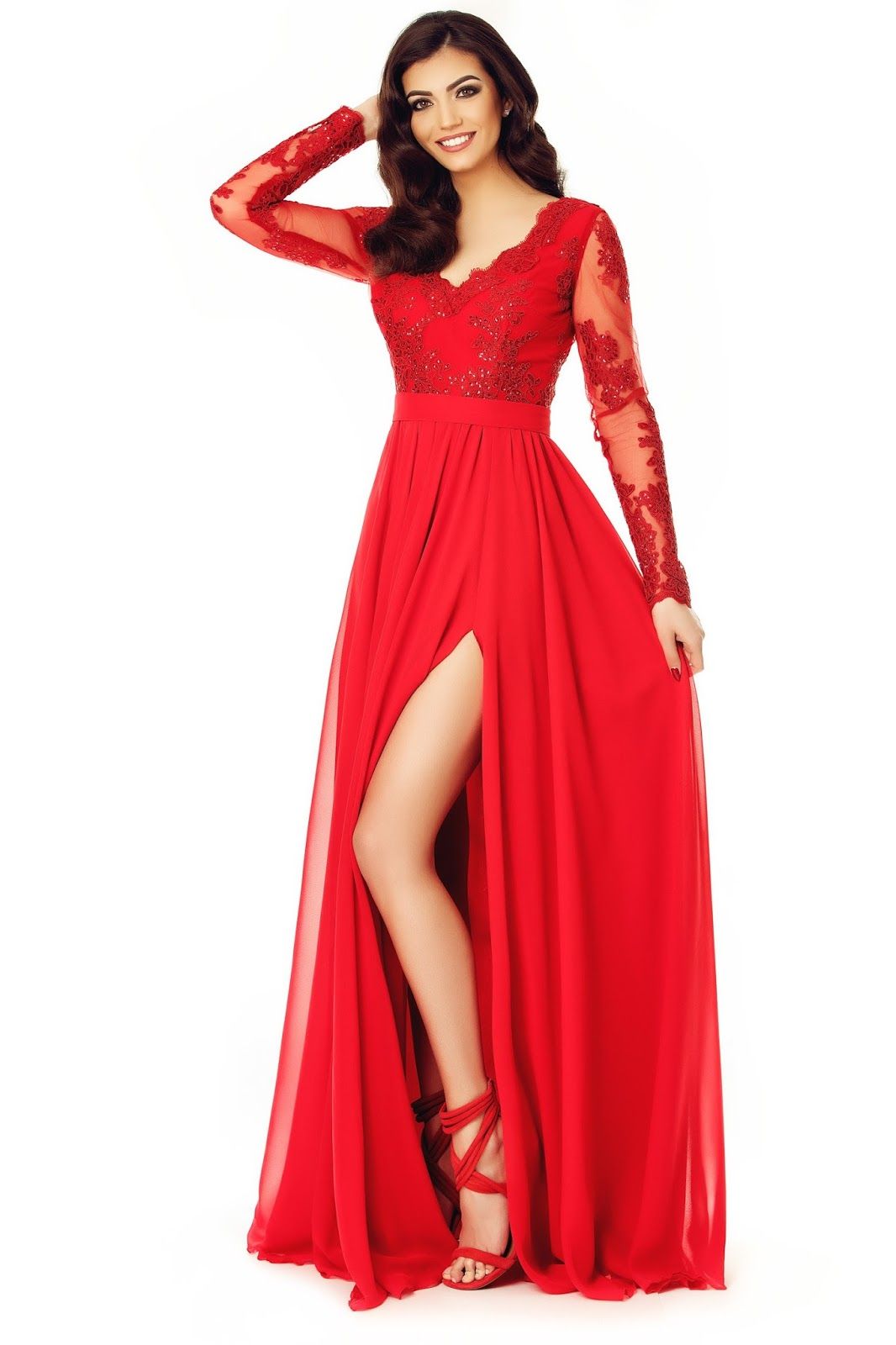 Exploreaza teritoriul incitant al seductiei si rafinamentului cu rochia eleganta de seara rosie. Confectionata din voal si dantela brodat... Red Formal Dress, Formal Dresses Long, Prom Dresses, Online Fashion Stores, Lace Closure, Wardrobes, Cool Outfits, Nasa, Fashion Dresses
