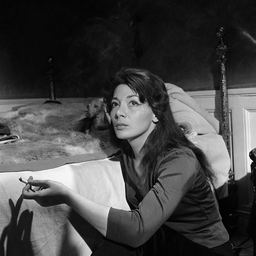 Juliette Greco Chez Elle Interviewee Dans Lemission Cinepanorama Juliette Greco Chez Elle Interviewee Dans Lemission Cinepanorama