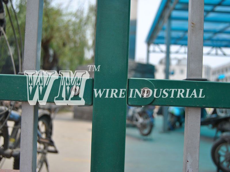 Zinc Coated Galvanized Steel Chain Link Fence Fabric Backyard Fences Modern Fence Steel Fence