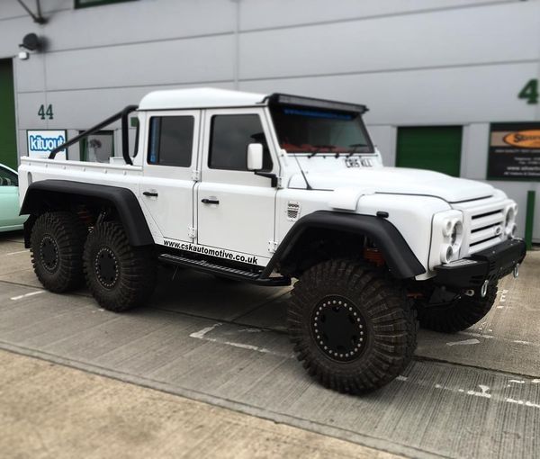 6x6 Landrover Defender | Land Rover | 6x6 truck, Land ...