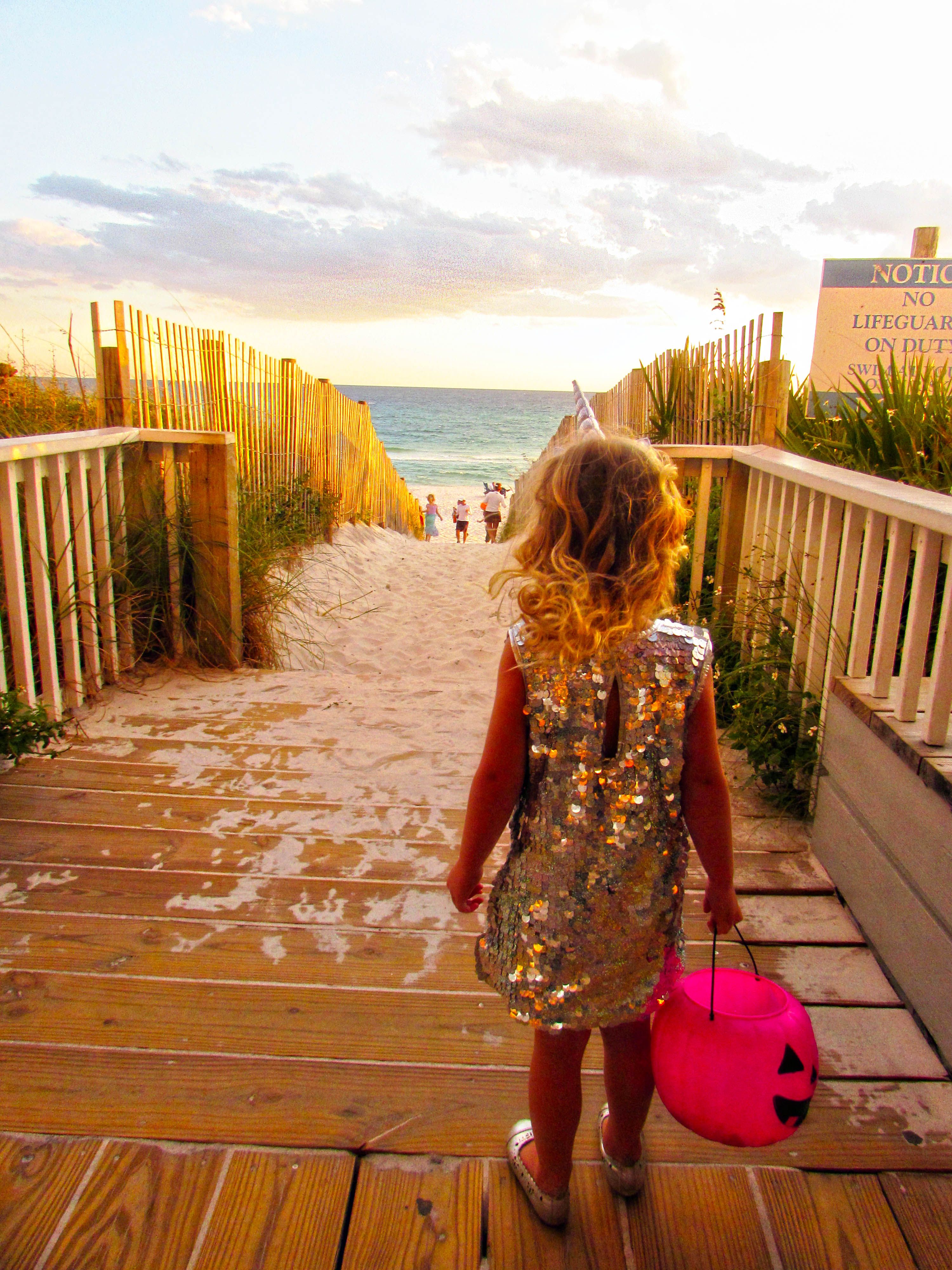 Halloween 2014 in Seaside Halloween girl, Halloween costumes for