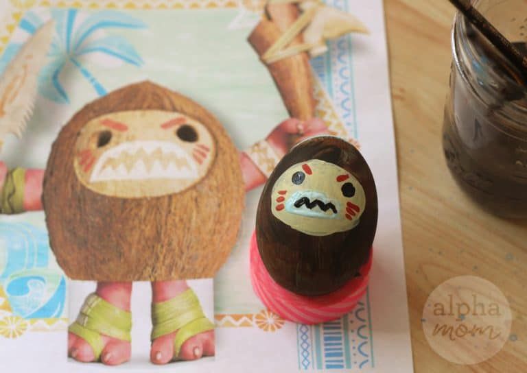8 MoanaInspired Easter Egg DIYs Alpha Mom Easter eggs, Moana