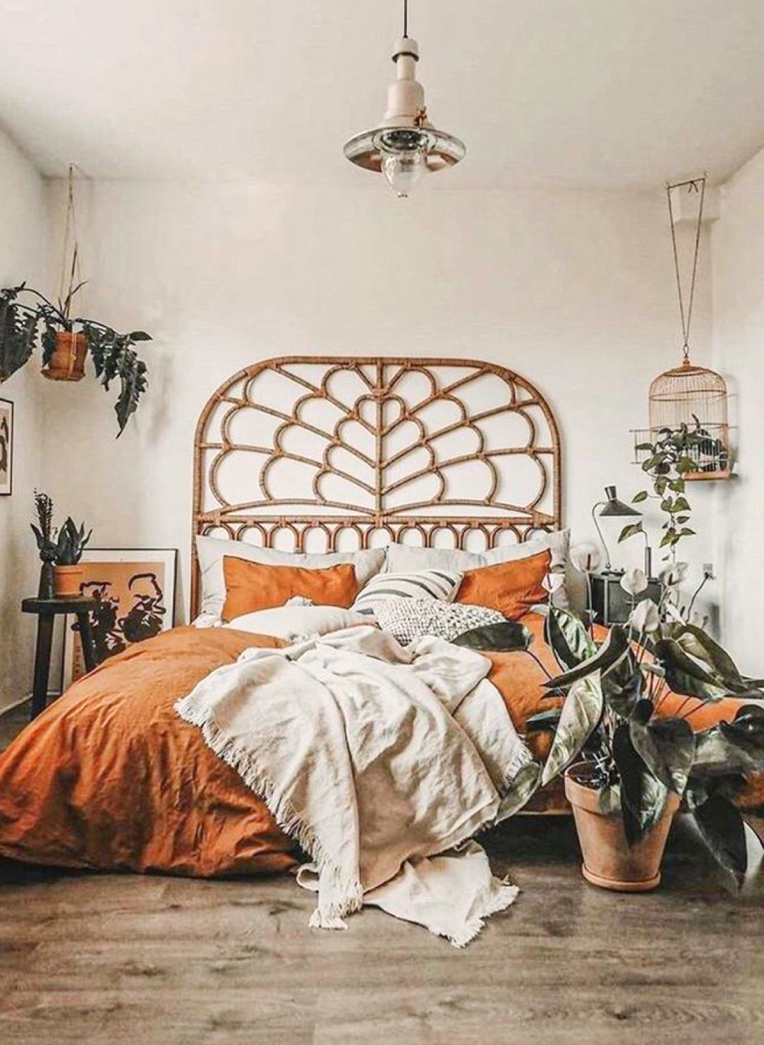 10 Style Tips for Your Boho Bedroom - DIY Darlin'