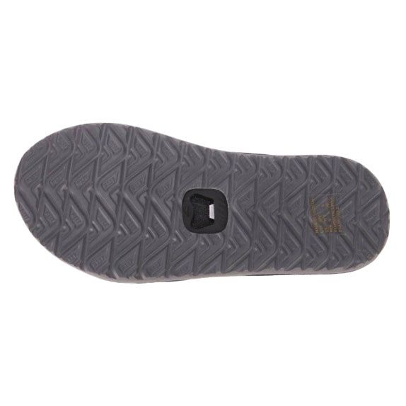 De Reef ELEMENT TQT heeft een upper van synthetisch materiaal. De slipper heeft een voorgevormd EVA voetbed met arch support. Daarnaast zit er onder de slipper een lichte EVA zool voor extra grip. Tot slot ben je met deze slipper op alle momenten voorbereid door de handige flesopener in de zool. Upper van synthetisch materiaal Voorgevormd EVA voetbed EVA zool Flesopener Reef, Slot, Grip, Element, Slippers, Brown, Black, Products, Black People