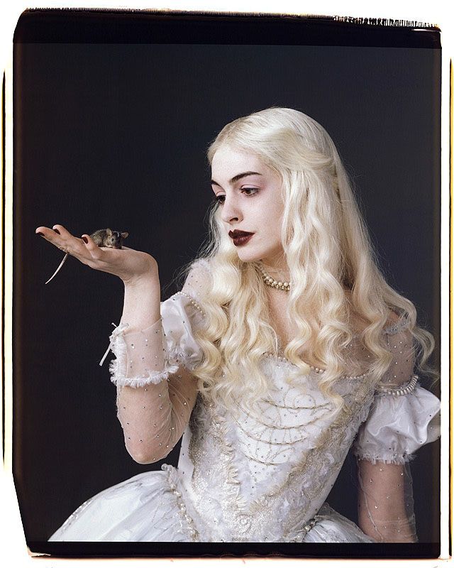 anne hathaway as the