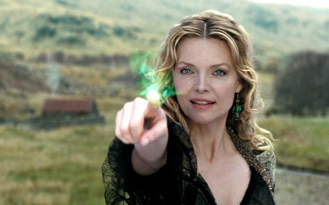 Top 6 Sexiest Witches in Hollywood Movies | Michelle pfeiffer, Fantasy