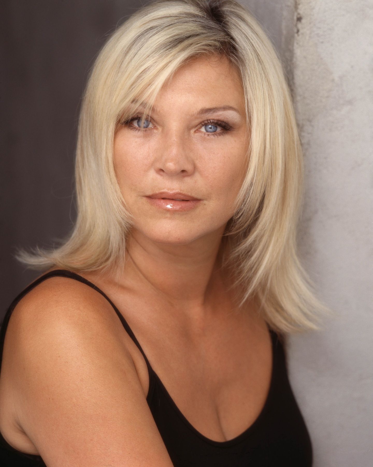 Amanda Redman (born 1957) Amanda Redman (born 1957)