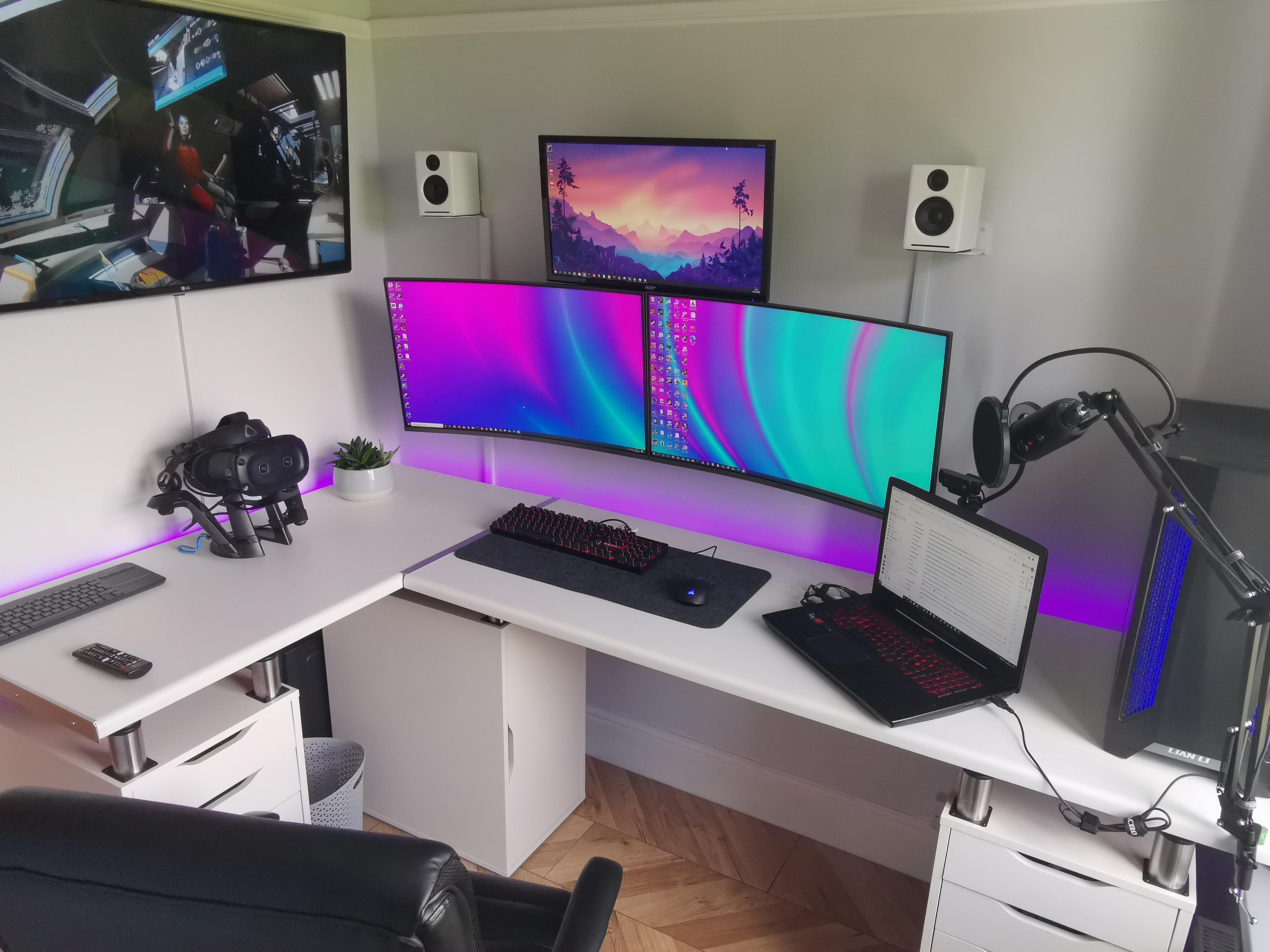 Pin On Gaming Setups Gaming Room Setup Computer Gaming Room Gaming Desk Setup