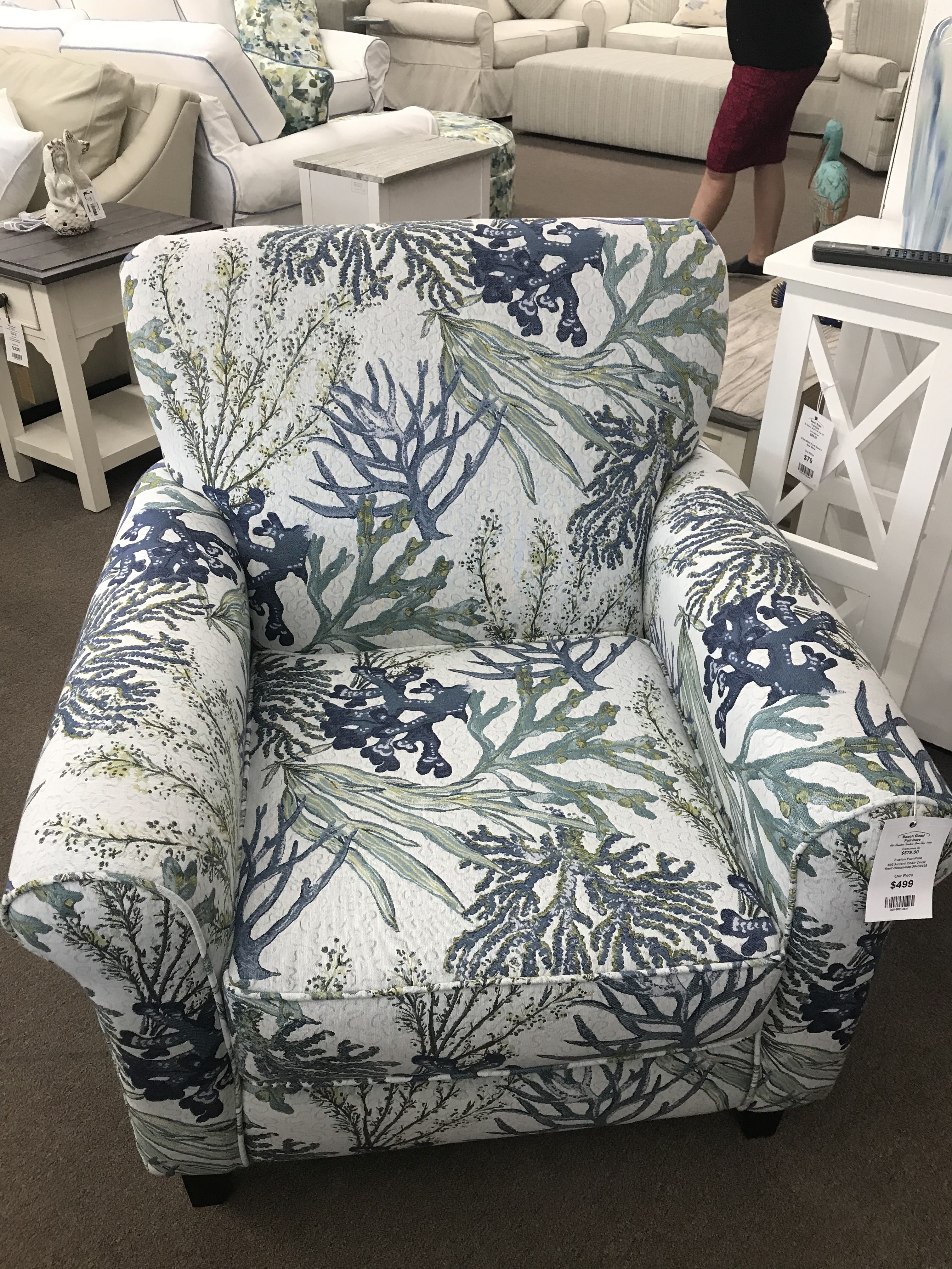 Upholstered Beach Fabric Accent Chairs And Ottomans By La Z Boy Chair And Ottoman Decor Beach Furniture