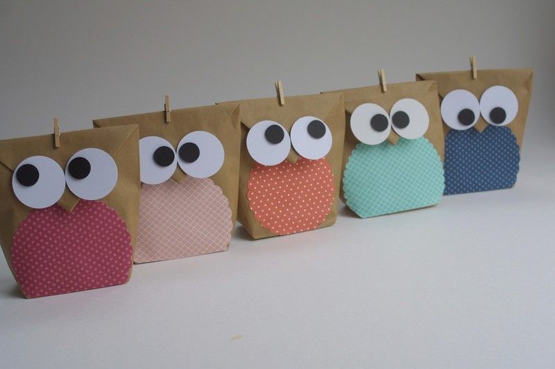 Geschenke für ein mädchen, das datiert