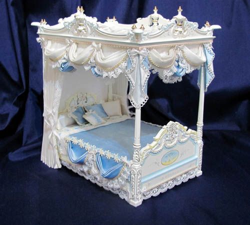 dollhouse bed