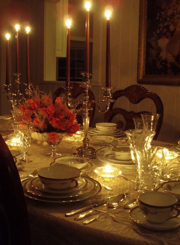 Званые на вечер гости. Mystery dinner. Eucharist decoration.